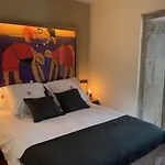 מלון Casa Do Arxentino 3*